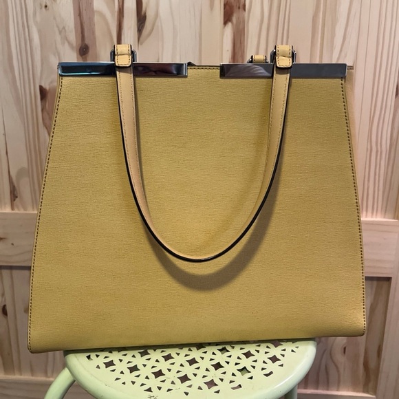 Fendi Handbags - Fendi 3Jours handbag